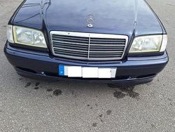 Preto Usado 1999 Mercedes C220 Carrinha | € 4.870