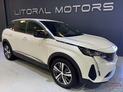 Branco Usado 2023 Peugeot 3008 Allure SUV | € 24.900 (Preço justo)