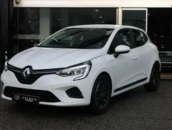 Branco Usado 2023 Renault Clio V Equilibre Citadino | € 16.990 (Super Preço)