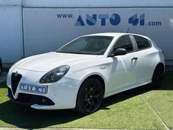 Branco Usado 2019 Alfa Romeo Giulietta Citadino | € 17.350 (Preço justo)