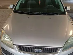 Usado 2005 Ford Focus Sedan | € 2.100 (Super Preço)
