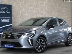 Azul Usado 2025 Mitsubishi Colt Sedan | € 20.450 (Preço elevado)