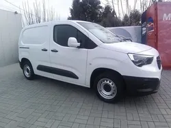 Branco Usado 2019 Opel Combo Monovolume | € 15.750 (Preço justo)