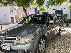 Usado 2009 Mercedes C200 Sedan | € 8.500