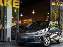 Cinzento Usado 2020 Kia e-Niro SUV | € 20.750 (Bom preço)