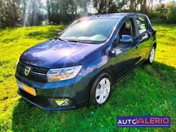 Azul Usado 2018 Dacia Sandero Comfort Citadino | € 10.950 (Preço justo)