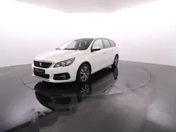 Branco Usado 2021 Peugeot 308 Style Carrinha | € 19.950 (Preço justo)