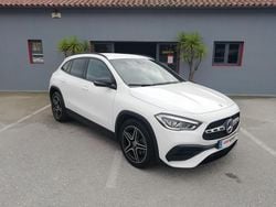 Branco Usado 2022 Mercedes GLA180 AMG line SUV | € 42.300 (Preço justo)