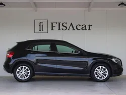 Preto Usado 2015 Mercedes GLA180 SUV | € 17.900 (Preço elevado)