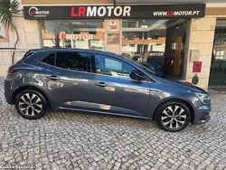 Cinza Usado 2021 Renault Mégane IV LIMITED Citadino | € 18.000 (Super Preço)