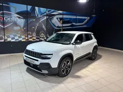 Branco Usado 2024 Jeep Avenger Altitude SUV | € 24.900 (Preço justo)