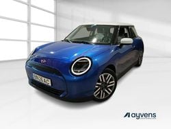 Azul Usado 2024 Mini Cooper Classic Citadino | € 31.900 (Caro)