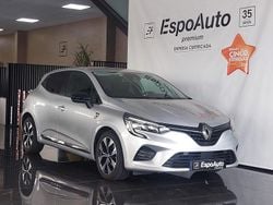 Cinzento Usado 2021 Renault Clio V LIMITED | € 14.990 (Preço justo)