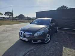 Cinzento Usado 2013 Opel Insignia | € 9.950