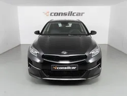Preto Usado 2022 Kia XCeed SUV | € 21.980 (Preço justo)