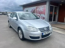 Cinzento Usado 2010 VW Jetta Trendline Sedan | € 7.950 (Preço justo)