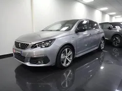 Cinzento Usado 2020 Peugeot 308 GT-line Citadino | € 14.350 (Super Preço)