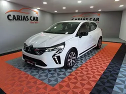 Branco Usado 2024 Mitsubishi Colt | € 17.990 (Preço elevado)