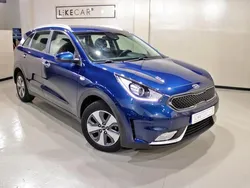 Azul Usado 2018 Kia Niro Urban SUV | € 17.990 (Preço justo)