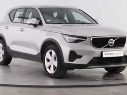 Prateado Usado 2024 Volvo XC40 SUV | € 36.900 (Preço elevado)
