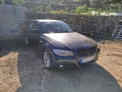 Usado 2011 BMW 320 Sedan | € 9.000 (Bom preço)