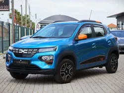 Azul Usado 2023 Dacia Spring Essentiel Citadino | € 14.990 (Preço justo)