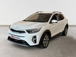Branco Novo 2025 Kia Stonic SUV | € 19.990 (Preço justo)