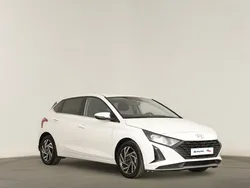 Branco Usado 2023 Hyundai i20 Comfort | € 16.990 (Preço justo)