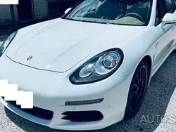 Branco Usado 2014 Porsche Panamera S E-Hybrid Sedan | € 39.499 (Bom preço)