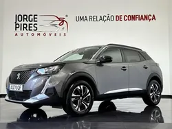 Cinzento Usado 2022 Peugeot 2008 SUV | € 21.990 (Preço justo)