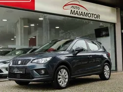 Cinza Usado 2020 Seat Arona Style SUV | € 16.990 (Preço justo)