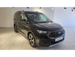 Preto Usado 2023 Ford Tourneo Active Monovolume | € 30.480