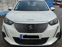 Usado 2021 Peugeot e-2008 SUV | € 20.000 (Preço justo)