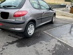 Usado 1999 Peugeot 206 Sedan | € 1.100 (Bom preço)