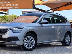 Cinza prata Usado 2021 Skoda Kamiq Ambition SUV | € 16.500 (Bom preço)