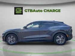 Preto Usado 2022 Ford Mustang Mach-E SUV | € 39.499 (Preço justo)