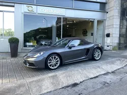 Cinzento cinzento Usado 2018 Porsche 718 Boxster Cabrios | € 67.900