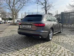 Cinzento Usado 2020 Audi A4 Carrinha | € 31.000 (Preço elevado)