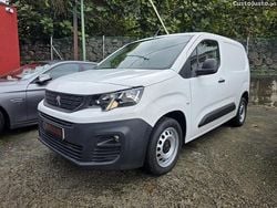 Branco Usado 2020 Peugeot Partner Van | € 13.900 (Preço justo)