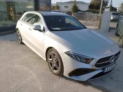 Prata iridium Usado 2023 Mercedes A200 AMG Citadino | € 36.900 (Preço justo)