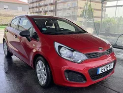 Usado 2012 Kia Rio DREAM-TEAM Edition Sedan | € 6.990
