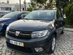 Cinzento Usado 2019 Dacia Sandero Citadino | € 9.990 (Preço justo)