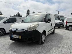 Branco Usado 2012 Opel Combo Monovolume | € 6.800