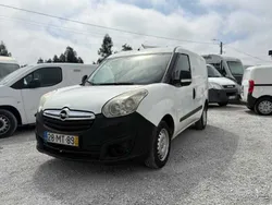 Branco Usado 2012 Opel Combo Monovolume | € 6.800