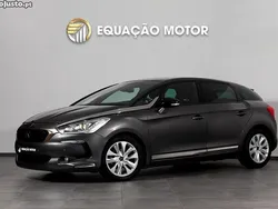 Cinza Usado 2017 DS Automobiles DS5 So Chic Citadino | € 14.900 (Preço justo)