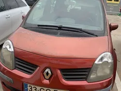 Usado 2006 Renault Modus Monovolume | € 2.500 (Preço elevado)