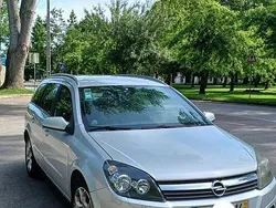 Usado 2007 Opel Astra Sedan | € 2.250 (Bom preço)