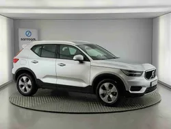 Cinzento Usado 2019 Volvo XC40 Momentum SUV | € 27.490 (Preço justo)