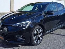 Preto Usado 2023 Renault Clio V Intens | € 15.990 (Bom preço)