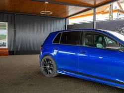 Azul Usado 2016 VW Golf VII R Citadino | € 27.900 (Preço justo)